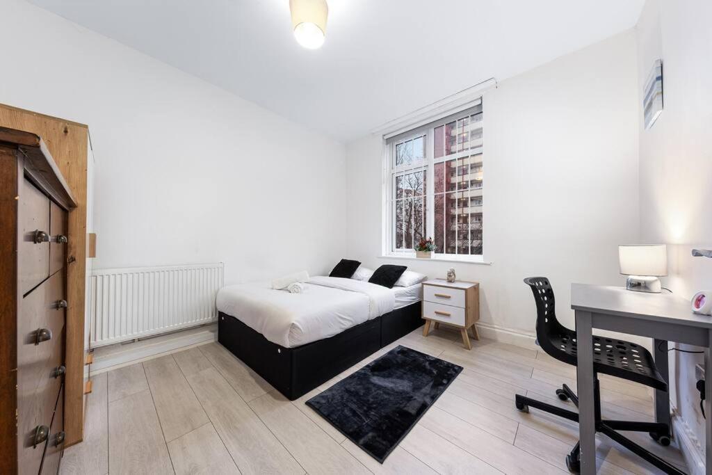 Holiday Home Near Kings Cross Sleep 12 Sp7 Londres Exterior foto